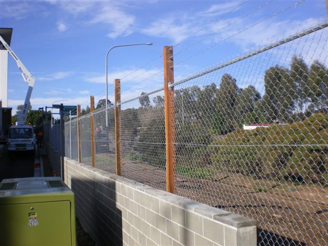 Chainwire Gal Insulation Panel