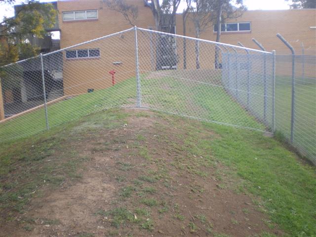 Chainwire Gal Down slope